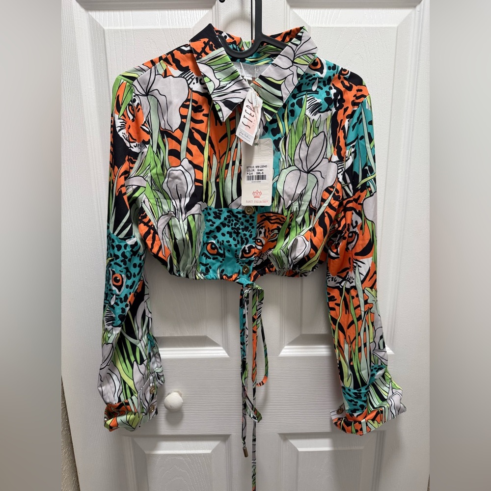 Muy Muy Fancy collection  Vibrant Animal Print Tie-Front Blouse